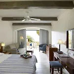Columbia Beachotel Pissouri