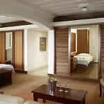 Hotel Columbia Beachotel 4*